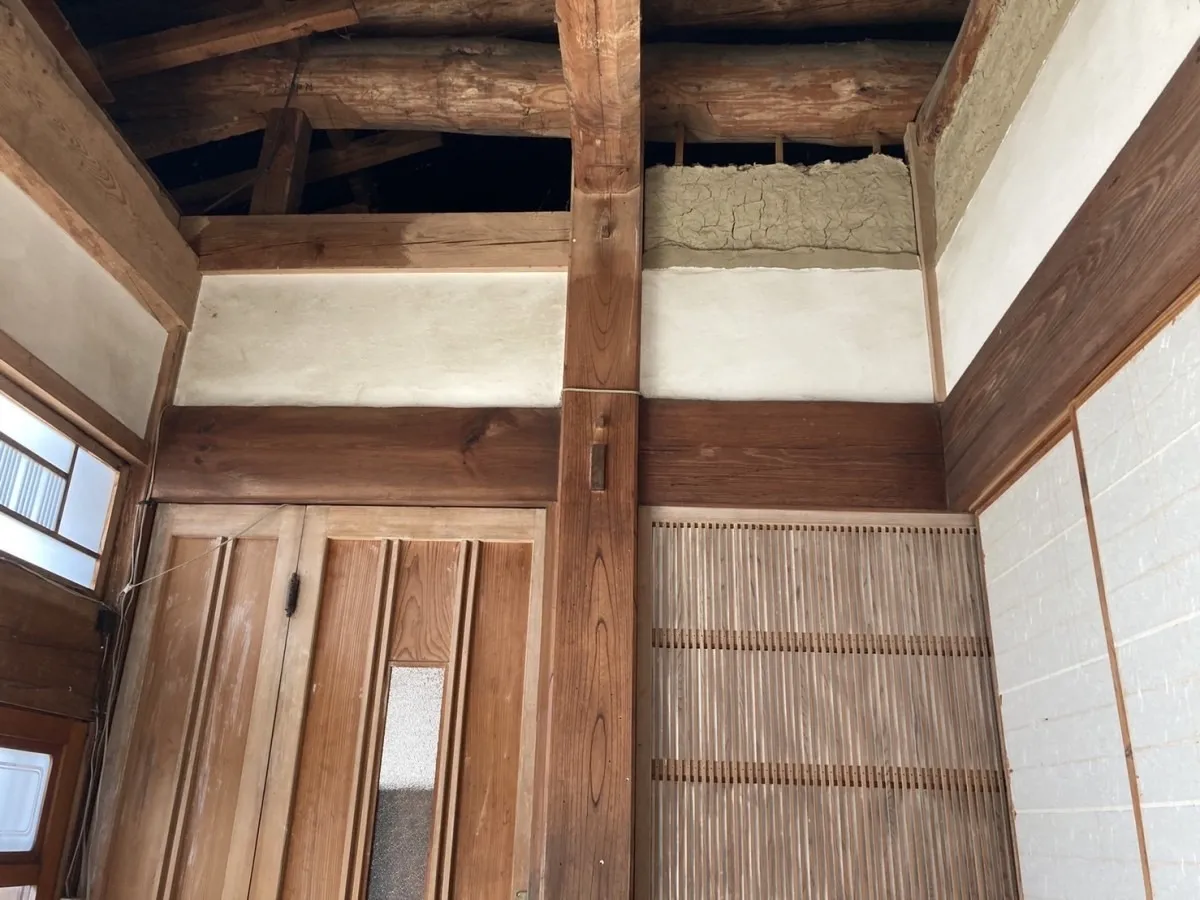 那珂市S邸 玄関天井板施工