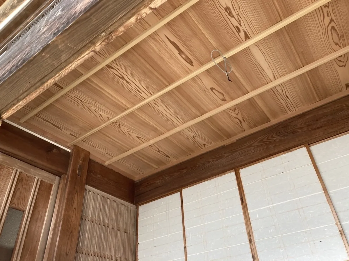 那珂市S邸 玄関天井板施工