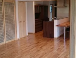 常陸太田市S邸改築工事　フローリング