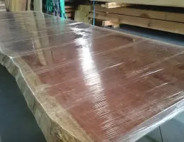 東京都豊島区 (株)W様 ブビンカ一枚板(ウレタン塗装仕上げ)