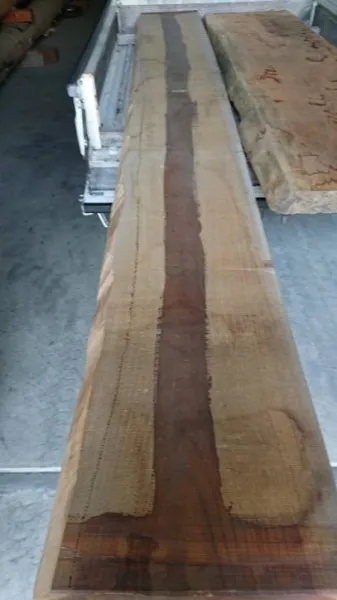 水戸市 O様　ケヤキ2枚接ぎテーブル(1枚はO様の板)