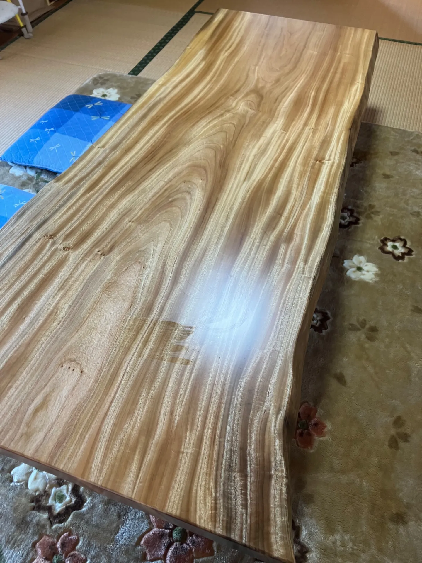 東海村O様　楠一枚板座卓テーブル