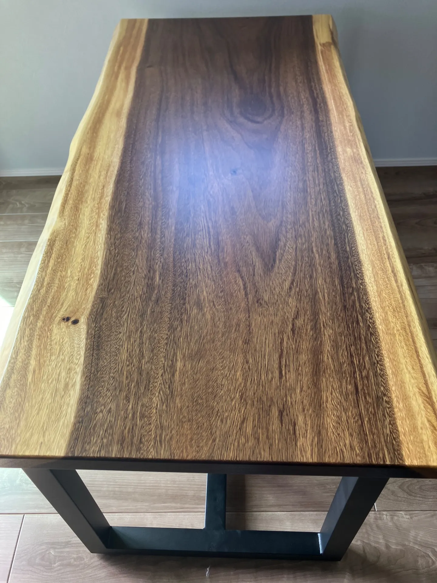 日立市I様モンキーポッド一枚板テーブル納品