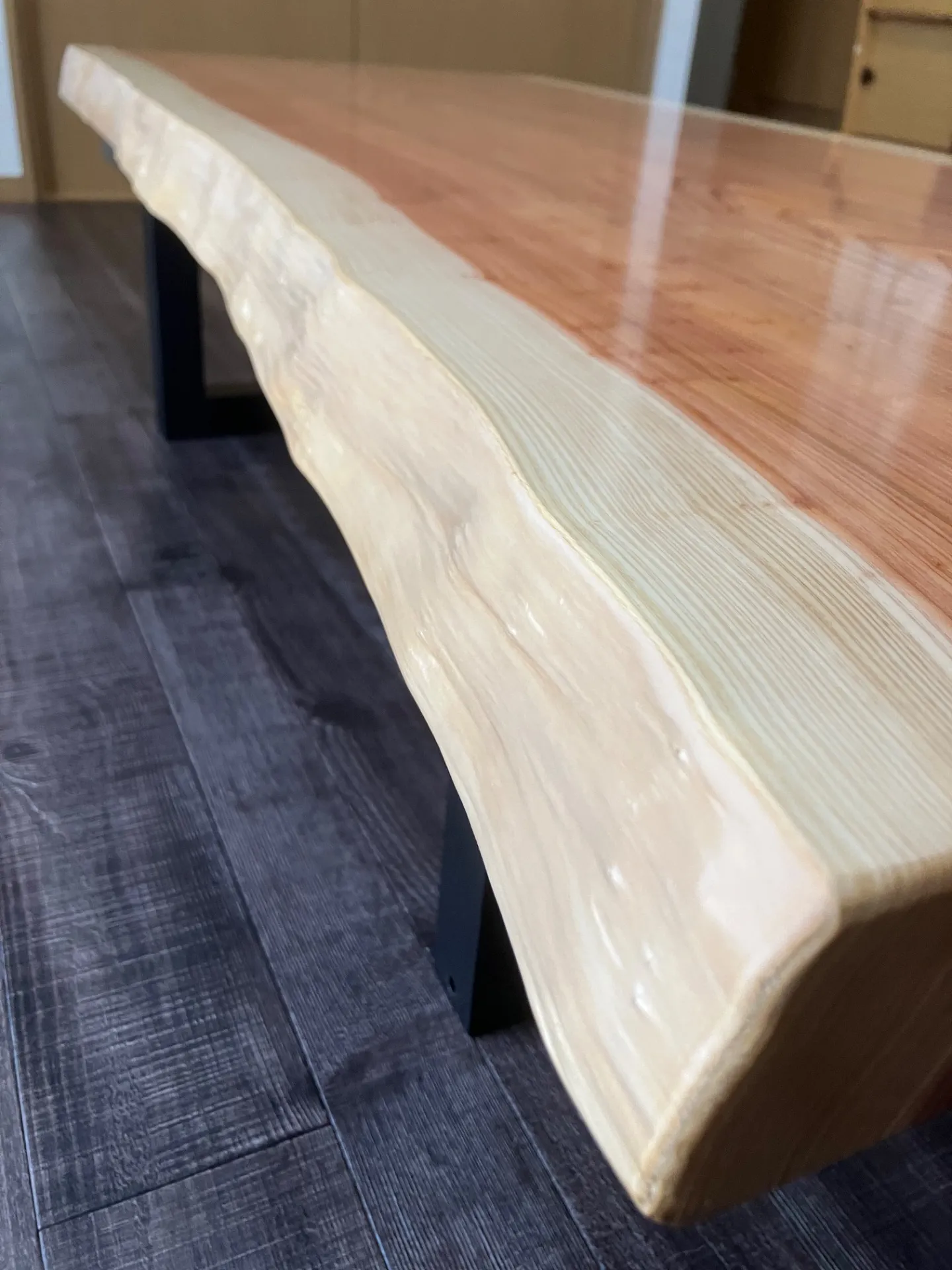 水戸市S様　地杉一枚板座卓テーブル納品